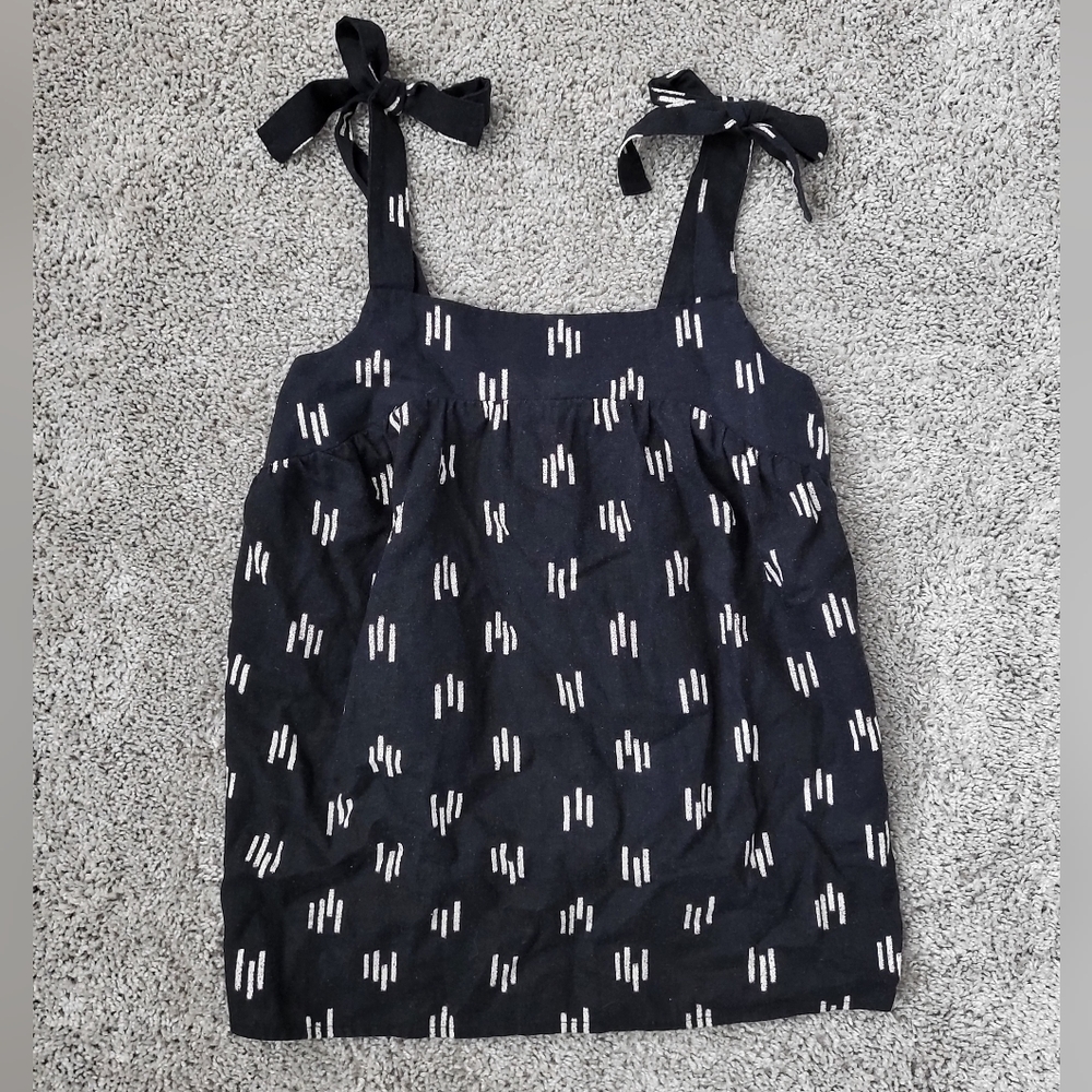 Linen top - Picture 1 of 3